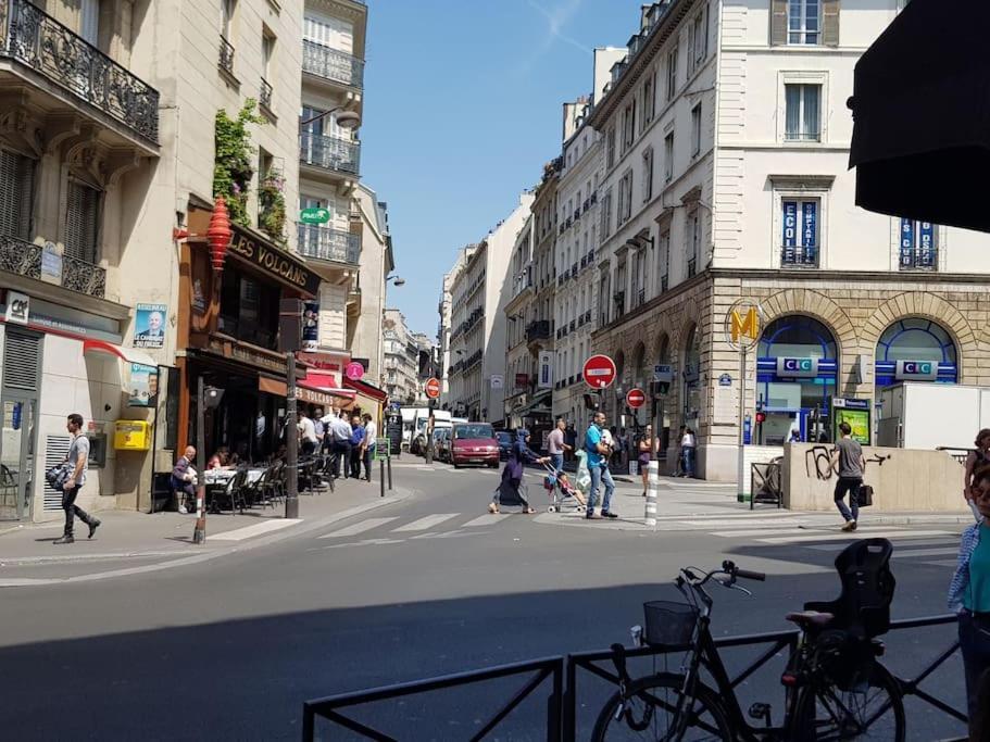 Ideal For Exploring On Foot Appartamento Parigi